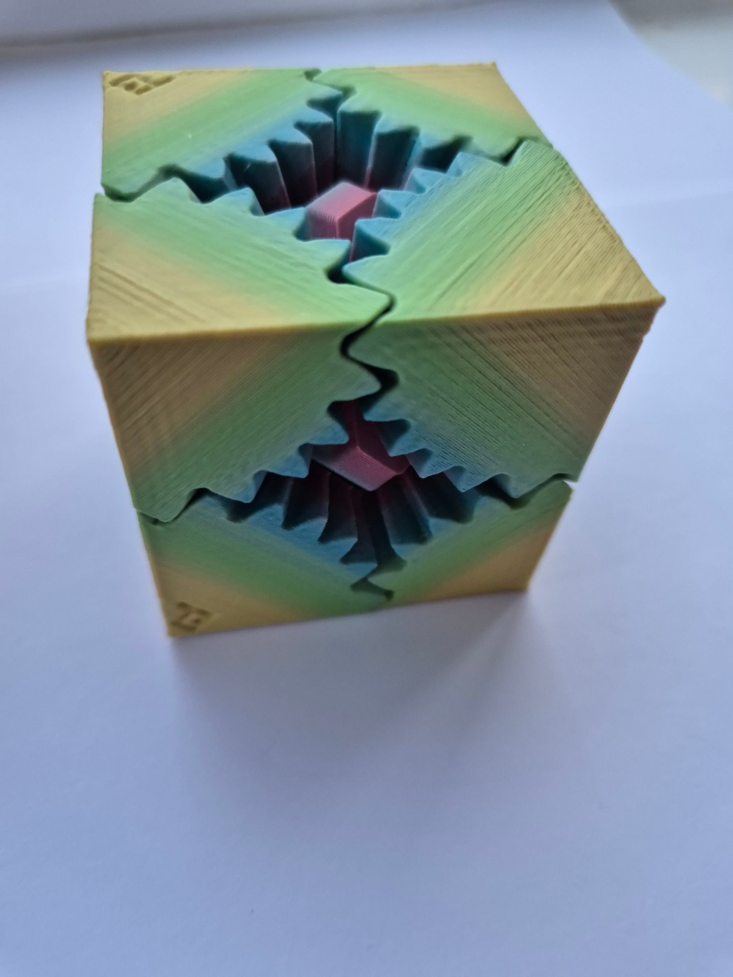 Fidget Gear Cube Colourful sensory fidget toy for ADHA autism and stimming