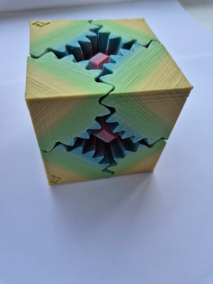 Fidget Gear Cube Colourful sensory fidget toy for ADHA autism and stimming
