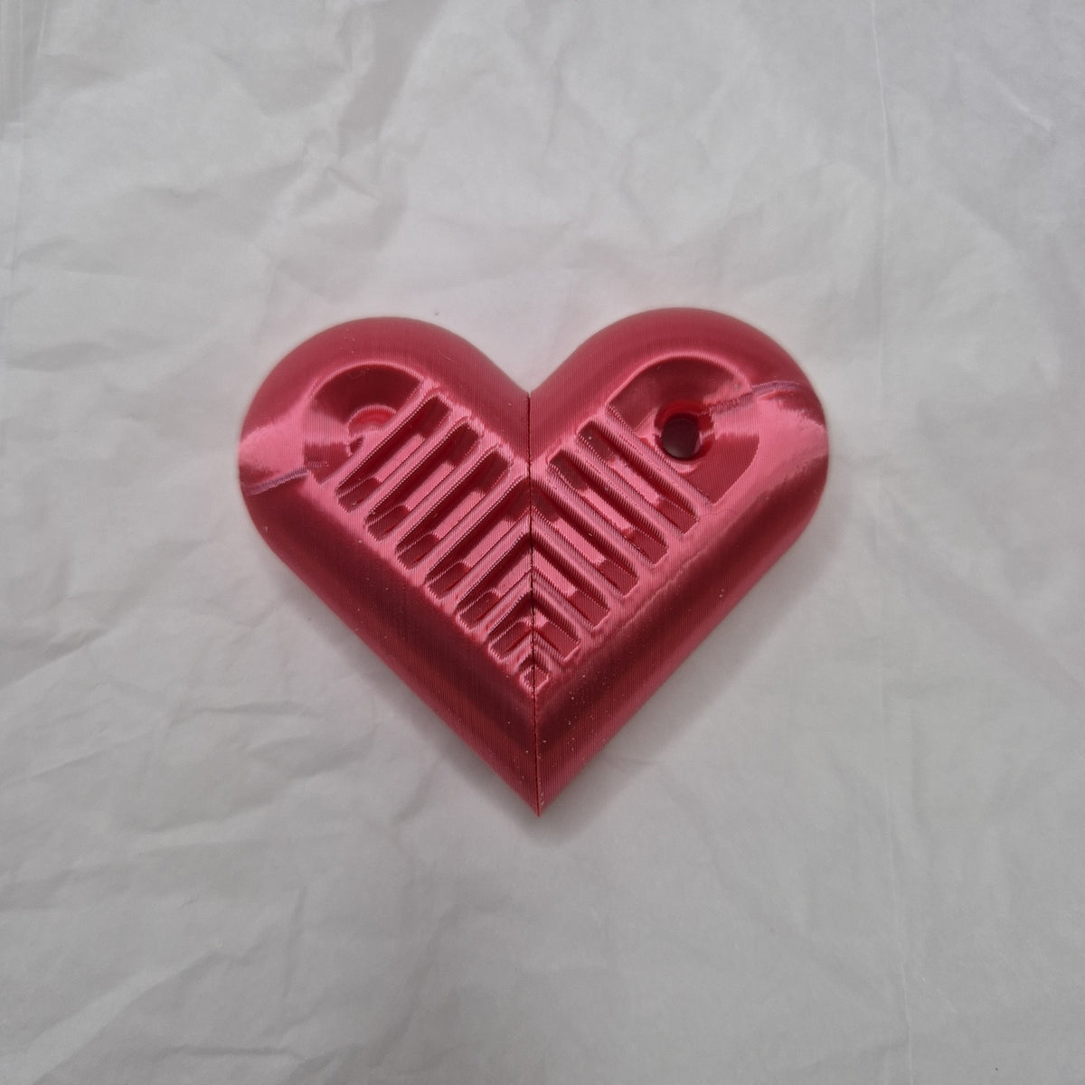 3dFidgets - heartSnap - Magnetic snap in heart shape with textured inside perfect for ADHD, autism and neurodivergent people