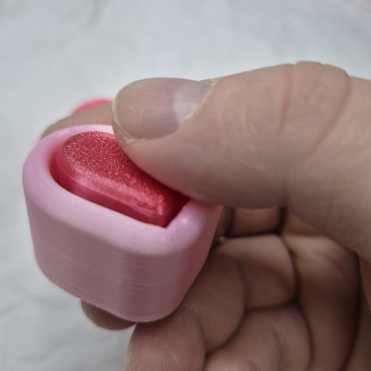3dFidgets - Clicky Heart Button with real mechanical keys love valentines ASMR Fidget toy
