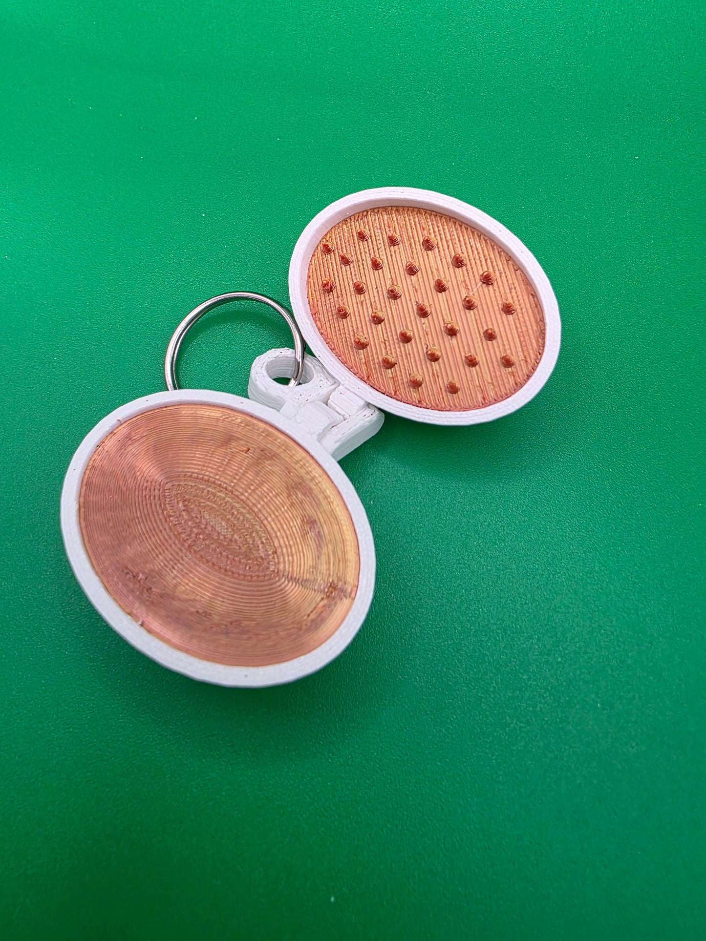 3dFidgets - Eggscape Pain stim and worry stone anxiety and sensory tool for people with ADHD, autism