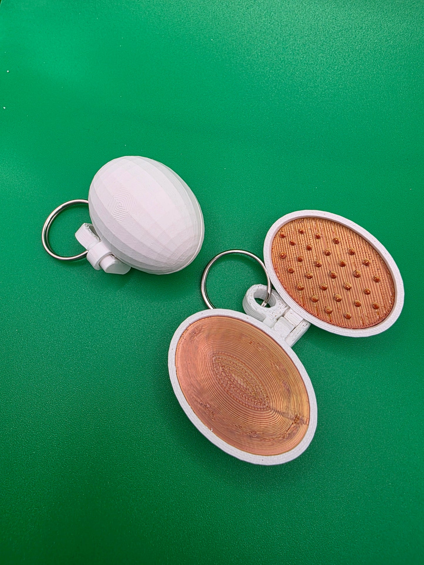 3dFidgets - Eggscape Pain stim and worry stone anxiety and sensory tool for people with ADHD, autism