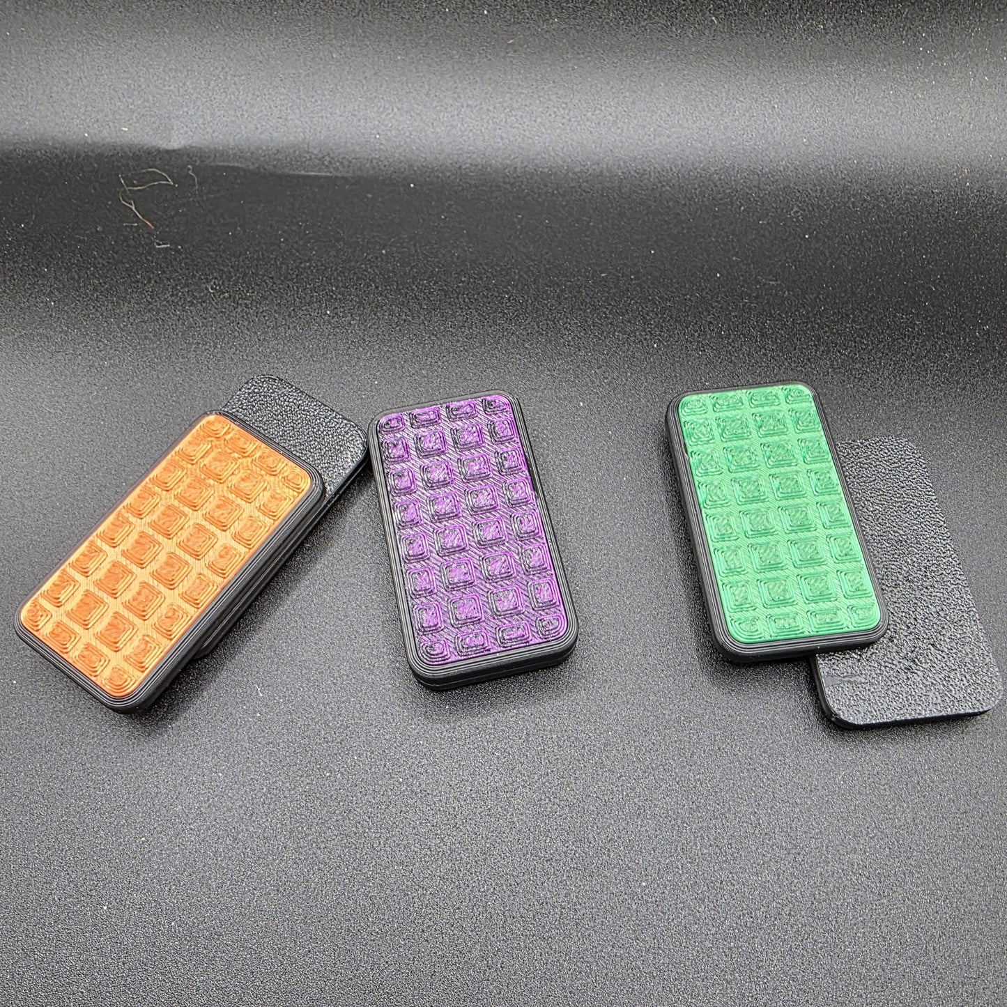 3dFidgets - Halloween GIANT Magnetic Snap  - textured outer perfect for ADHA autism and Neurodivergent people