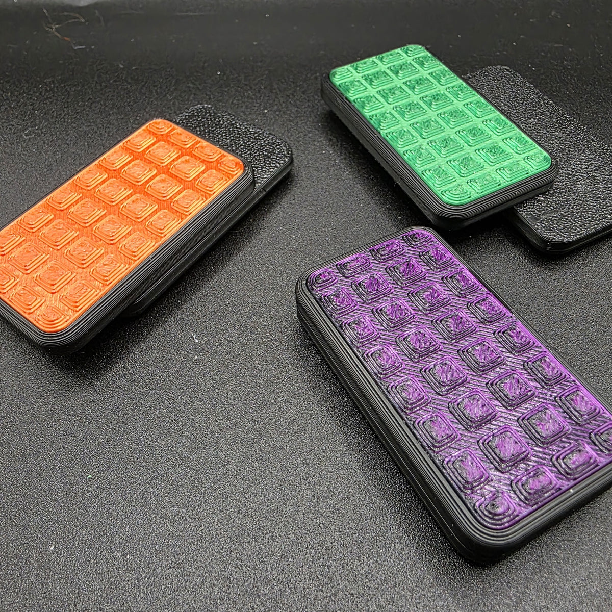 3dFidgets - Halloween GIANT Magnetic Snap  - textured outer perfect for ADHA autism and Neurodivergent people