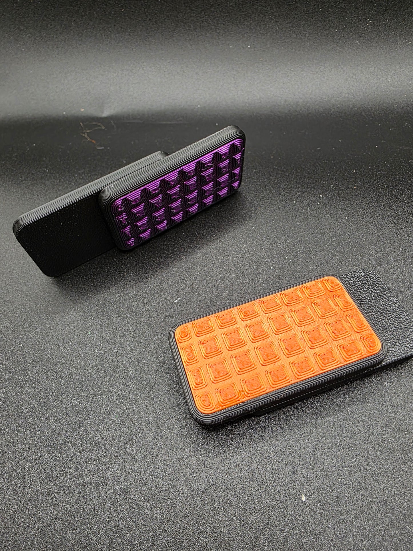 3dFidgets - Halloween GIANT Magnetic Snap fidget toy - textured outer perfect for ADHA autism and Neurodivergent people