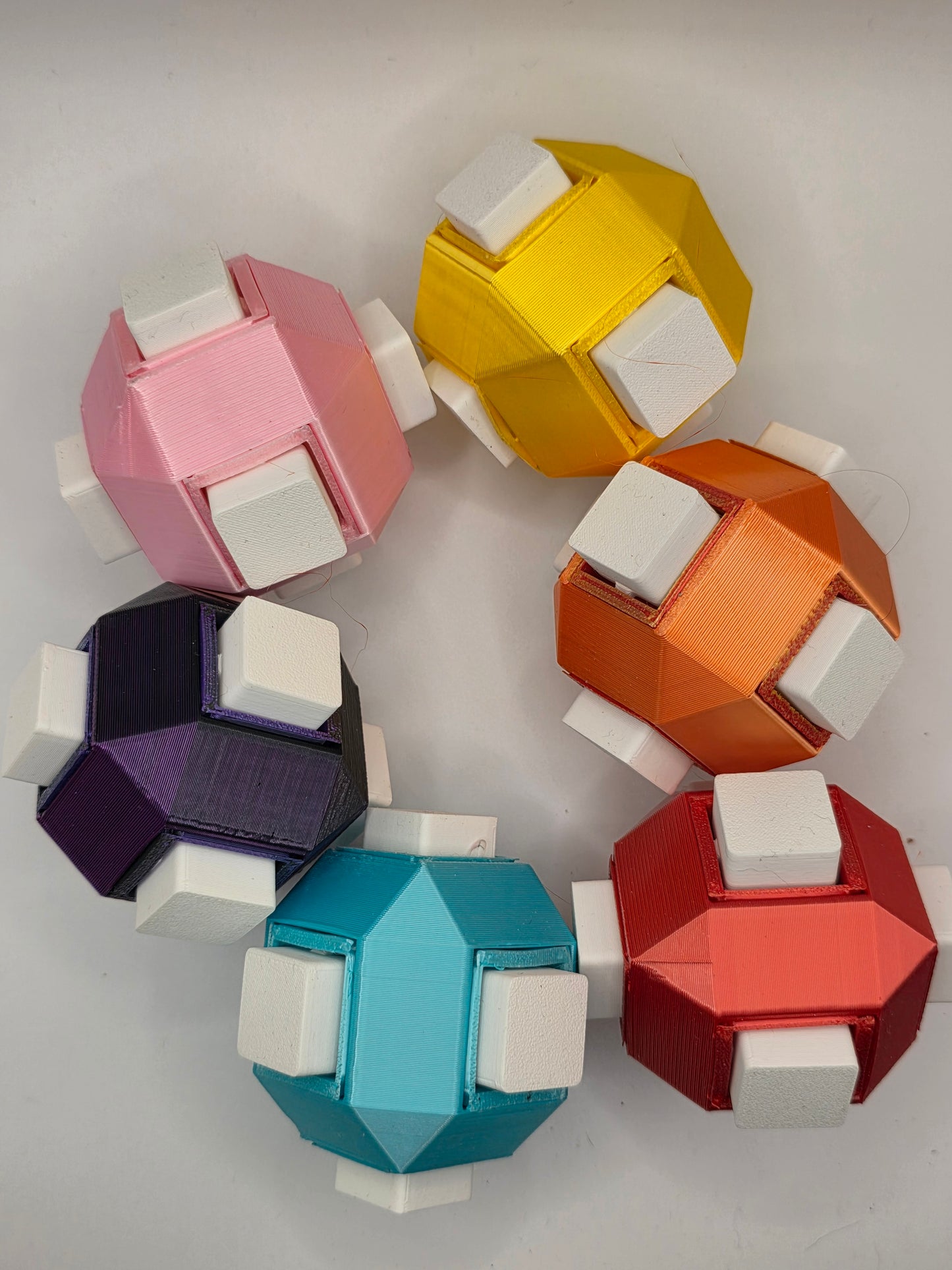 3dFidgets ASMR Click-a-sphere - Clicky Buttons with Real Mechanical Switches in Vibrant Colours for Sensory Play