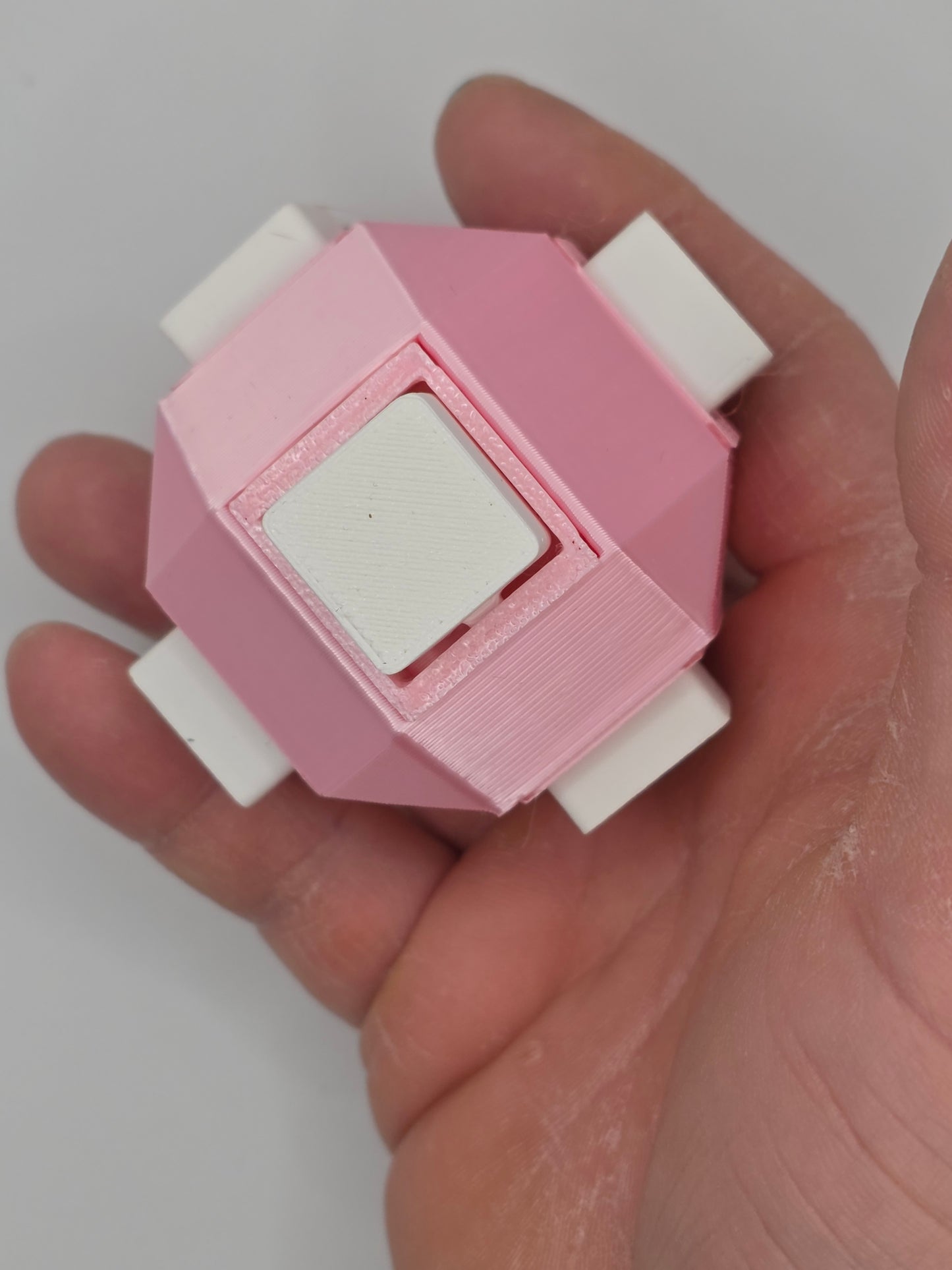 3dFidgets ASMR Click-a-sphere - Clicky Buttons with Real Mechanical Switches in Vibrant Colours for Sensory Play