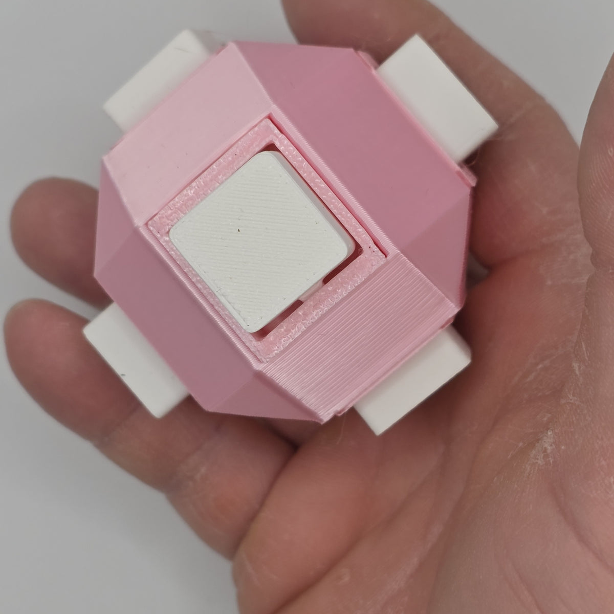 3dFidgets ASMR Click-a-sphere - Clicky Buttons with Real Mechanical Switches in Vibrant Colours for Sensory Play