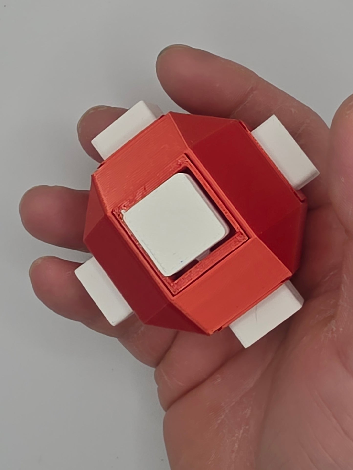 3dFidgets ASMR Click-a-sphere - Clicky Buttons with Real Mechanical Switches in Vibrant Colours for Sensory Play