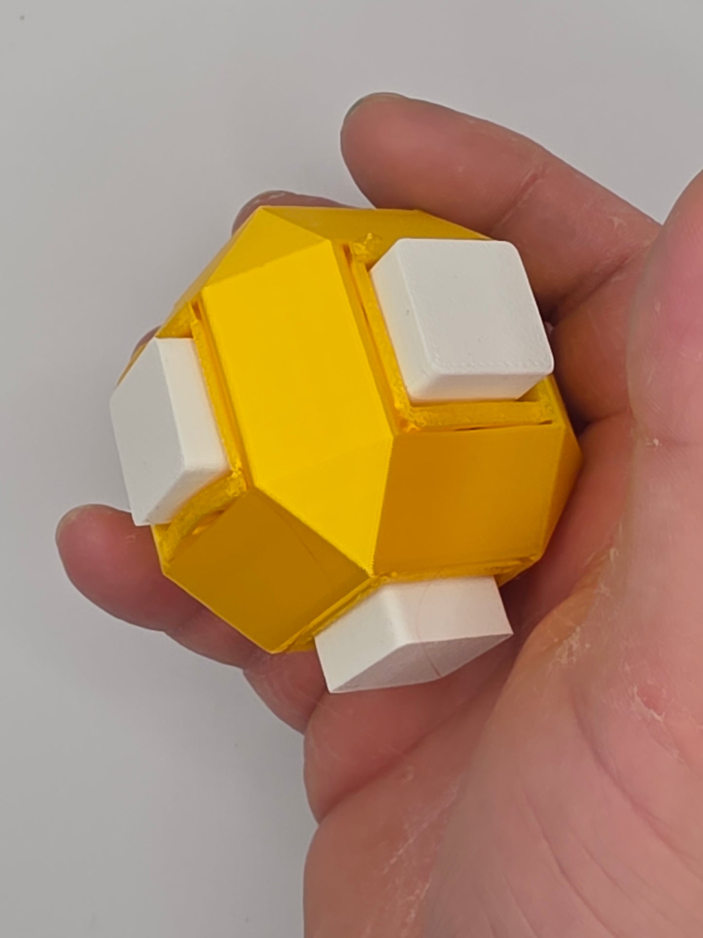 3dFidgets ASMR Click-a-sphere - Clicky Buttons with Real Mechanical Switches in Vibrant Colours for Sensory Play