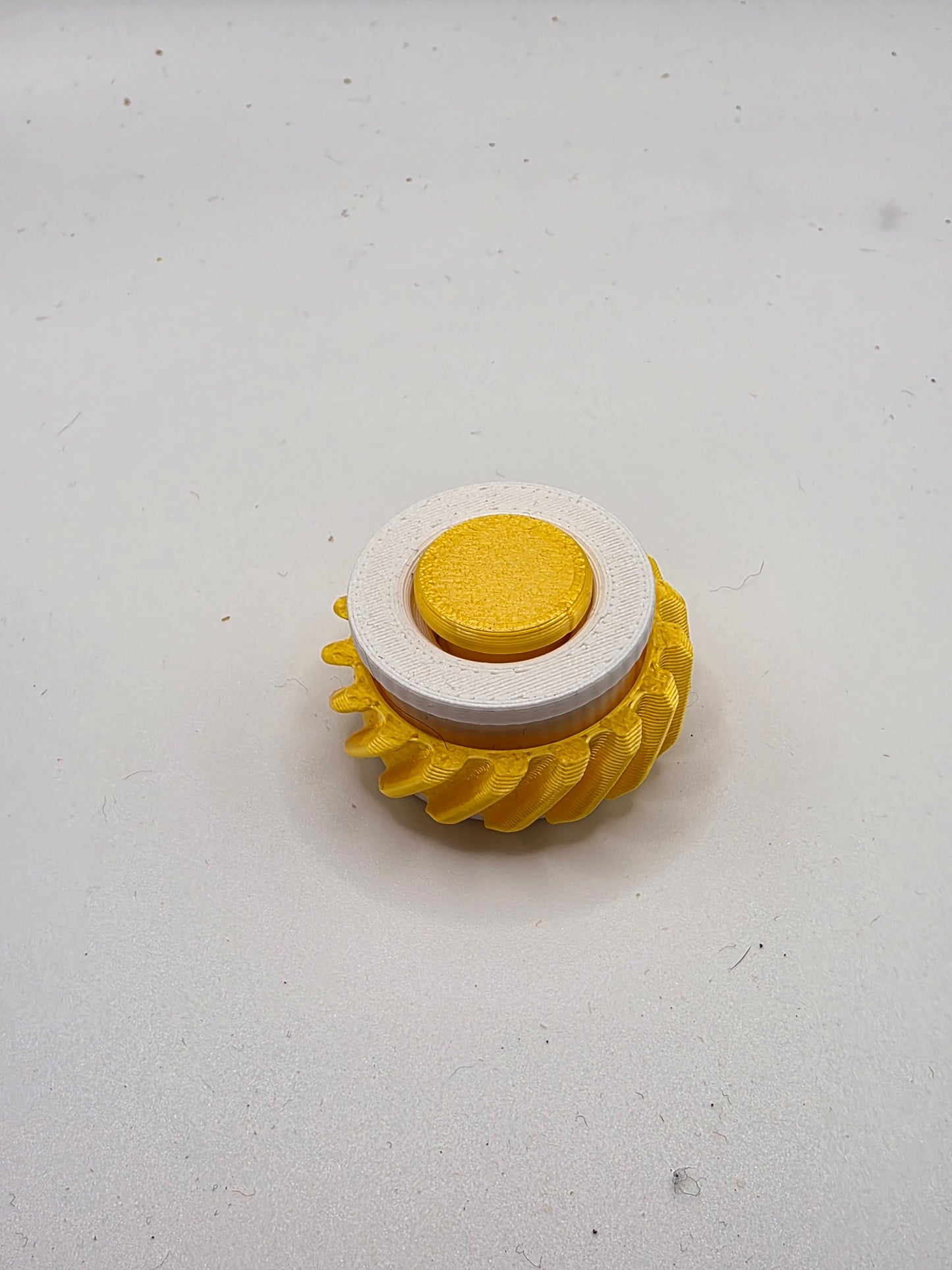 3dFidgets Button Ring - Vibrant Colors with Textured Design for Enhanced Fidgeting Experience