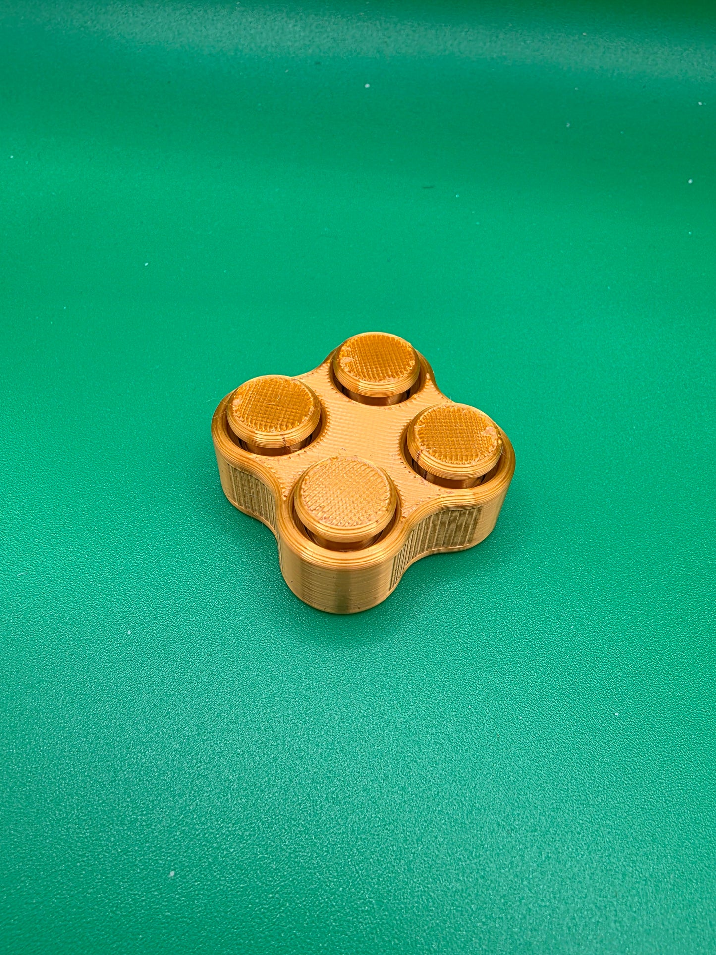 Day 1  Advent - Gold 4 button clicker