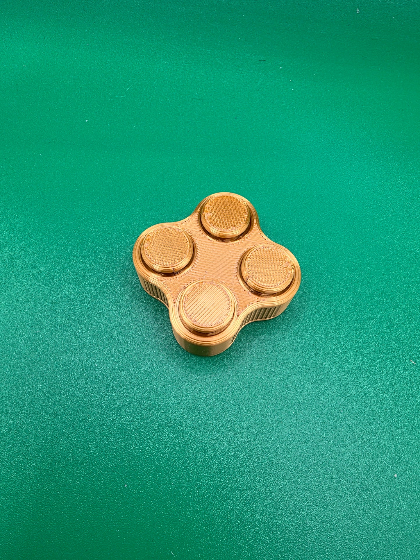 Day 1  Advent - Gold 4 button clicker