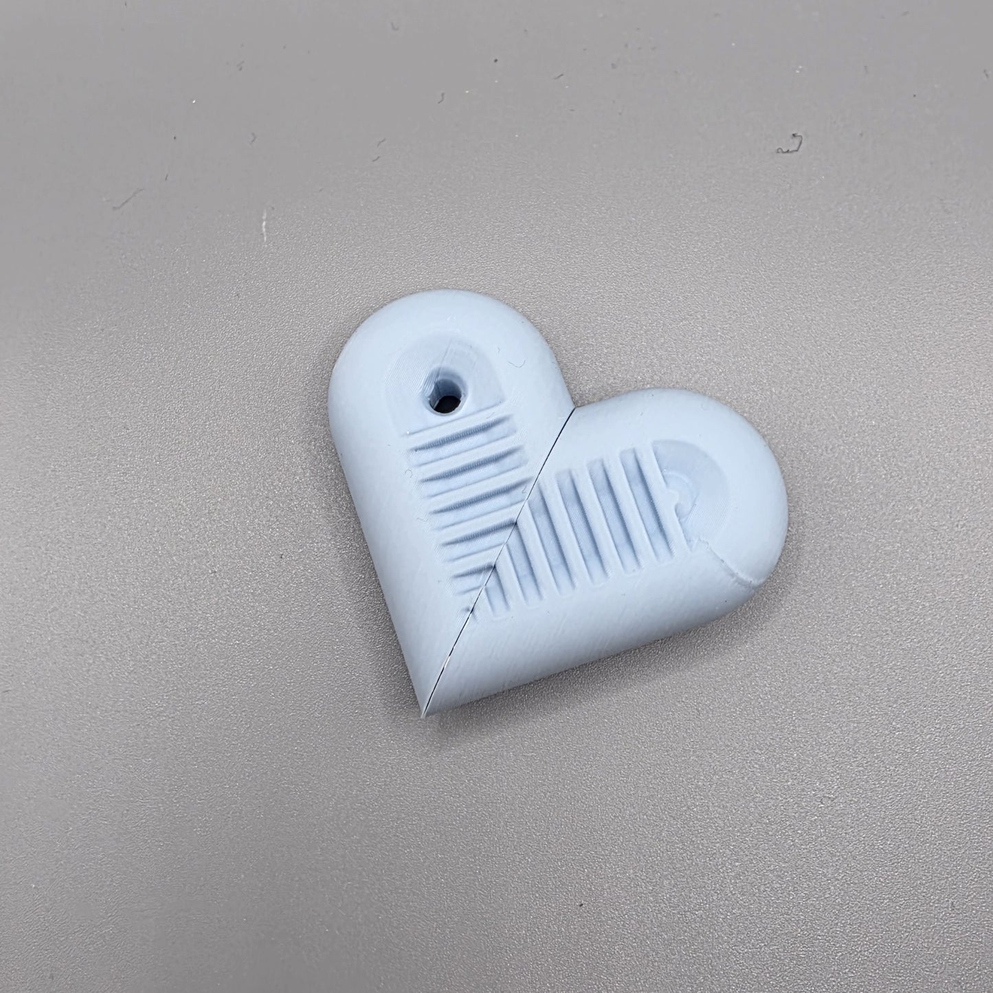 sensit heartSnap - Magnetic snap finger toy in heart shape with textured inside perfect for ADHD, autism and neurodivergent people
