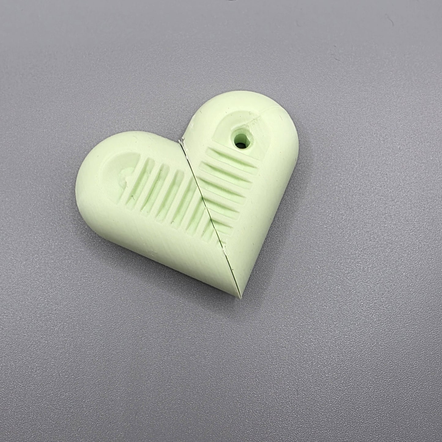 sensit heartSnap - Magnetic snap finger toy in heart shape with textured inside perfect for ADHD, autism and neurodivergent people